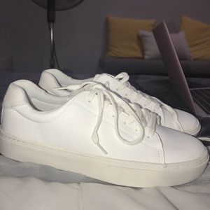 BRAND NEW! White H&M Sneakers